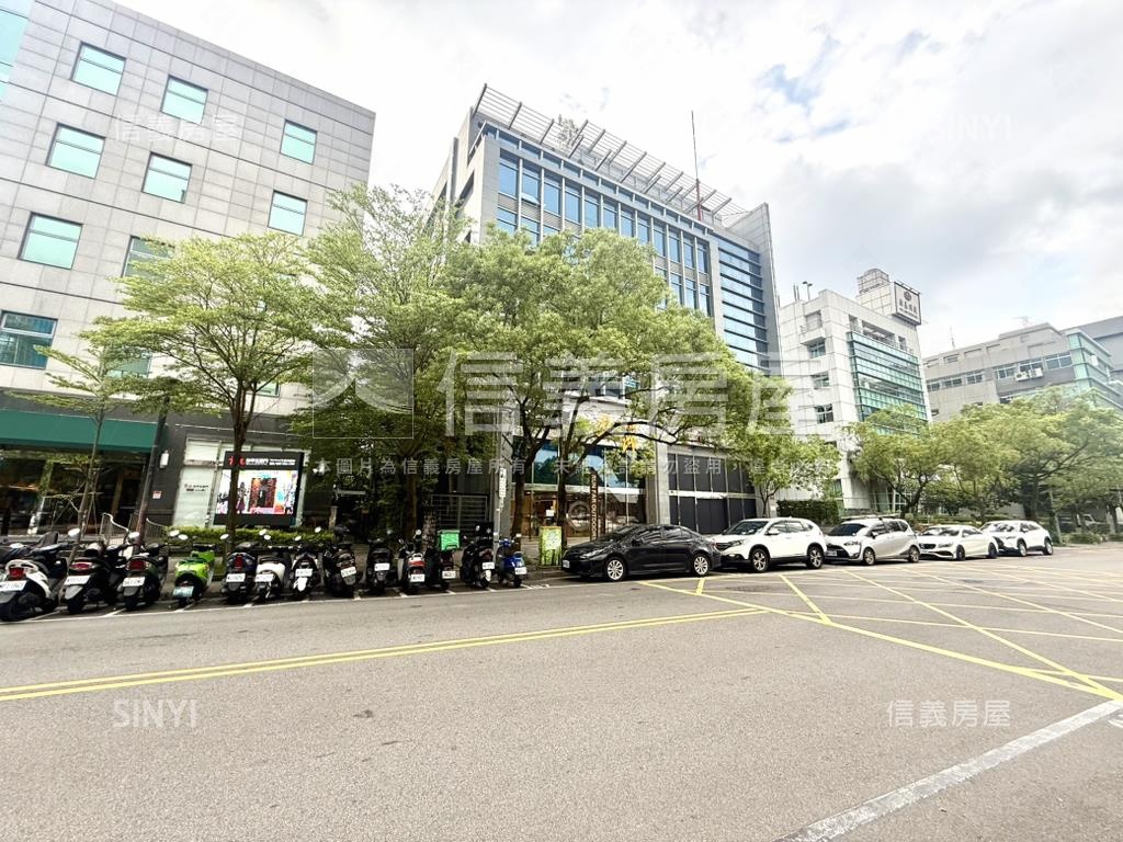 內湖科技１樓店辦房屋室內格局與周邊環境