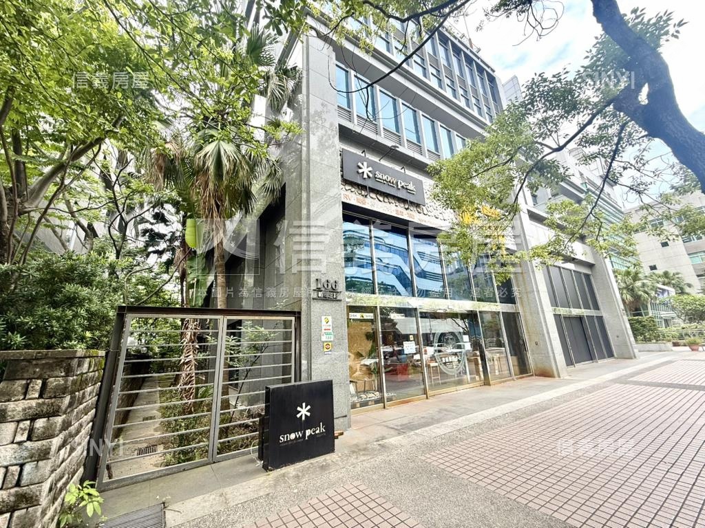 內湖科技１樓店辦房屋室內格局與周邊環境