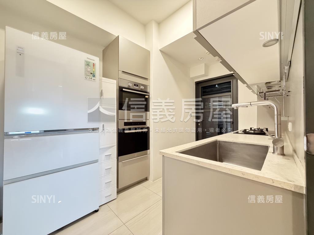 京城大苑．景觀三房平車房屋室內格局與周邊環境