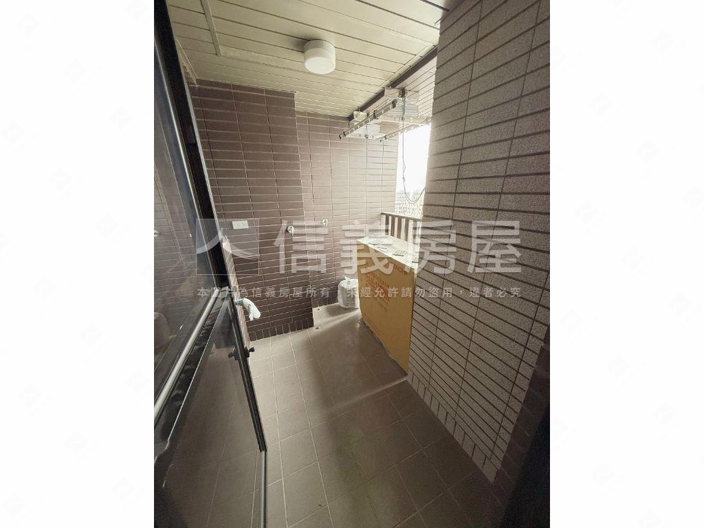 文心愛悅絕美視野兩房平車房屋室內格局與周邊環境