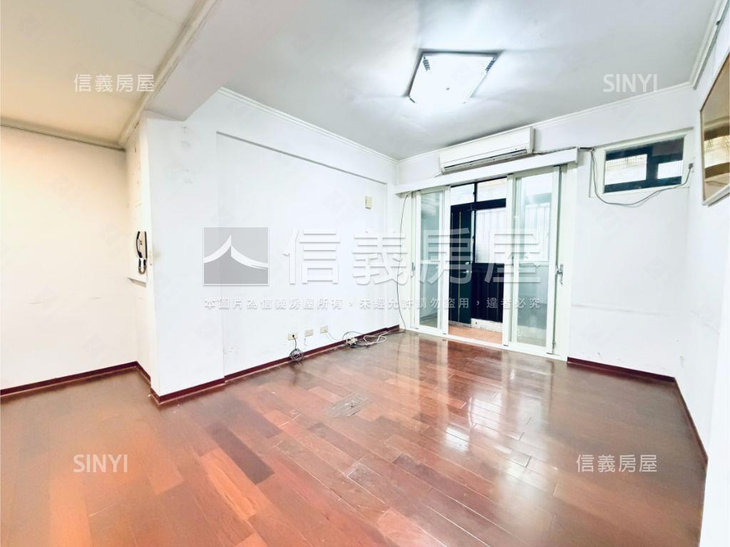 專任成家行政四樓３房房屋室內格局與周邊環境