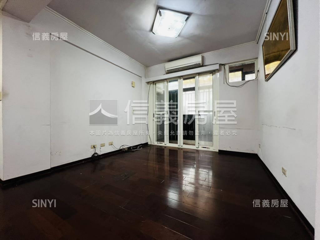 專任成家行政四樓３房房屋室內格局與周邊環境