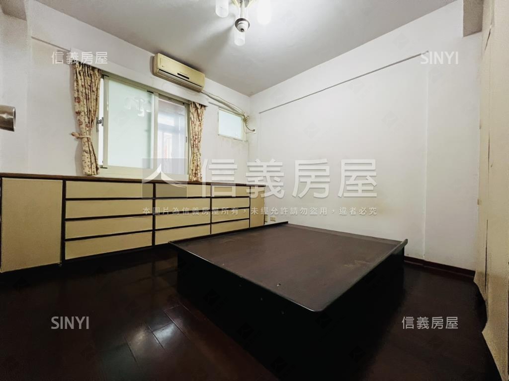 專任成家行政四樓３房房屋室內格局與周邊環境