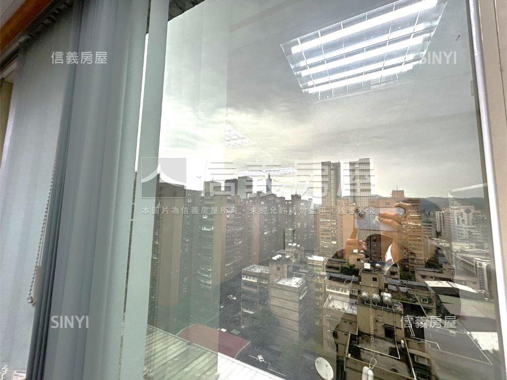 科技大樓美景後棟辦公房屋室內格局與周邊環境