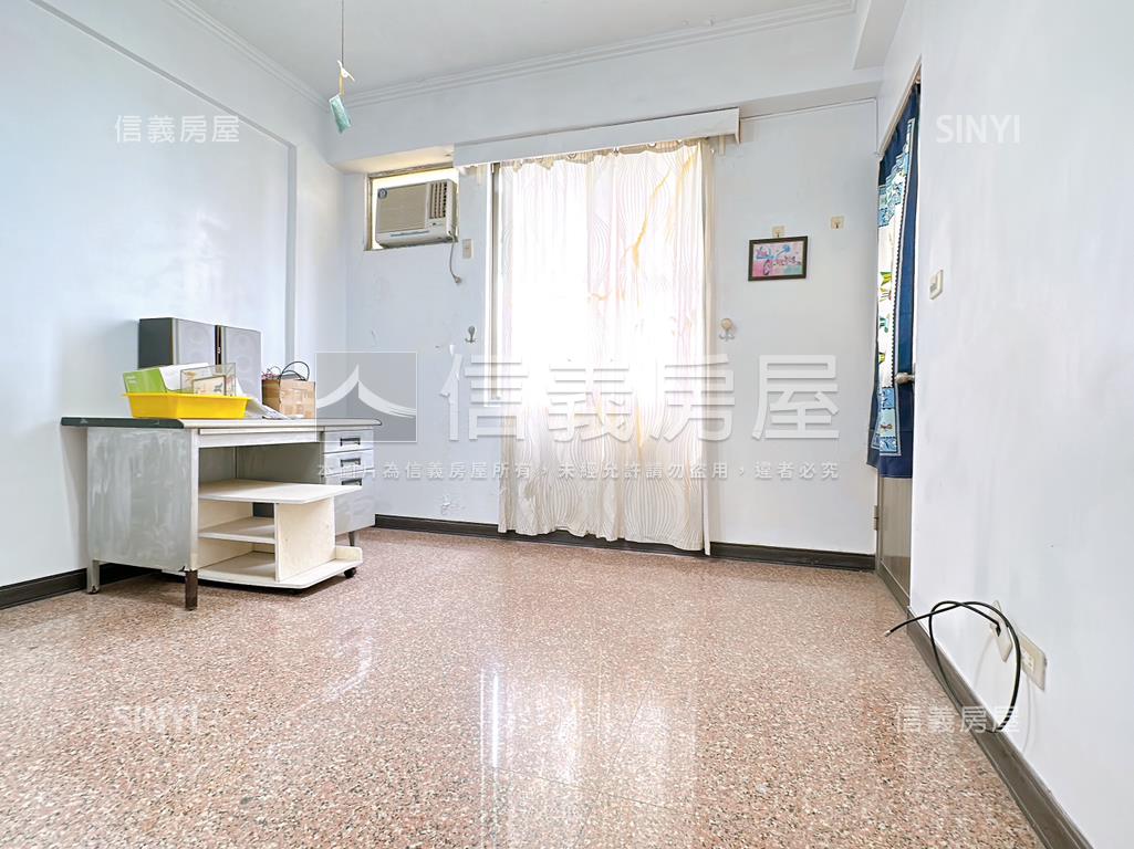 店長推薦龍揚山莊景觀透天房屋室內格局與周邊環境