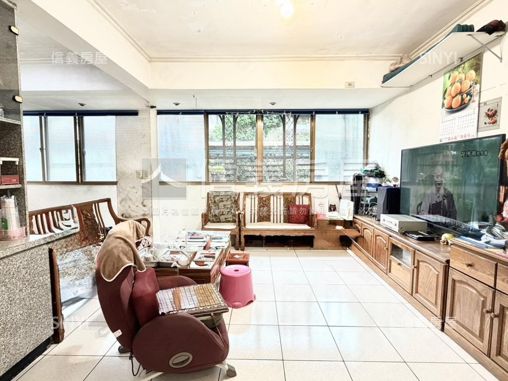 美之城一層一戶邊間三樓房屋室內格局與周邊環境