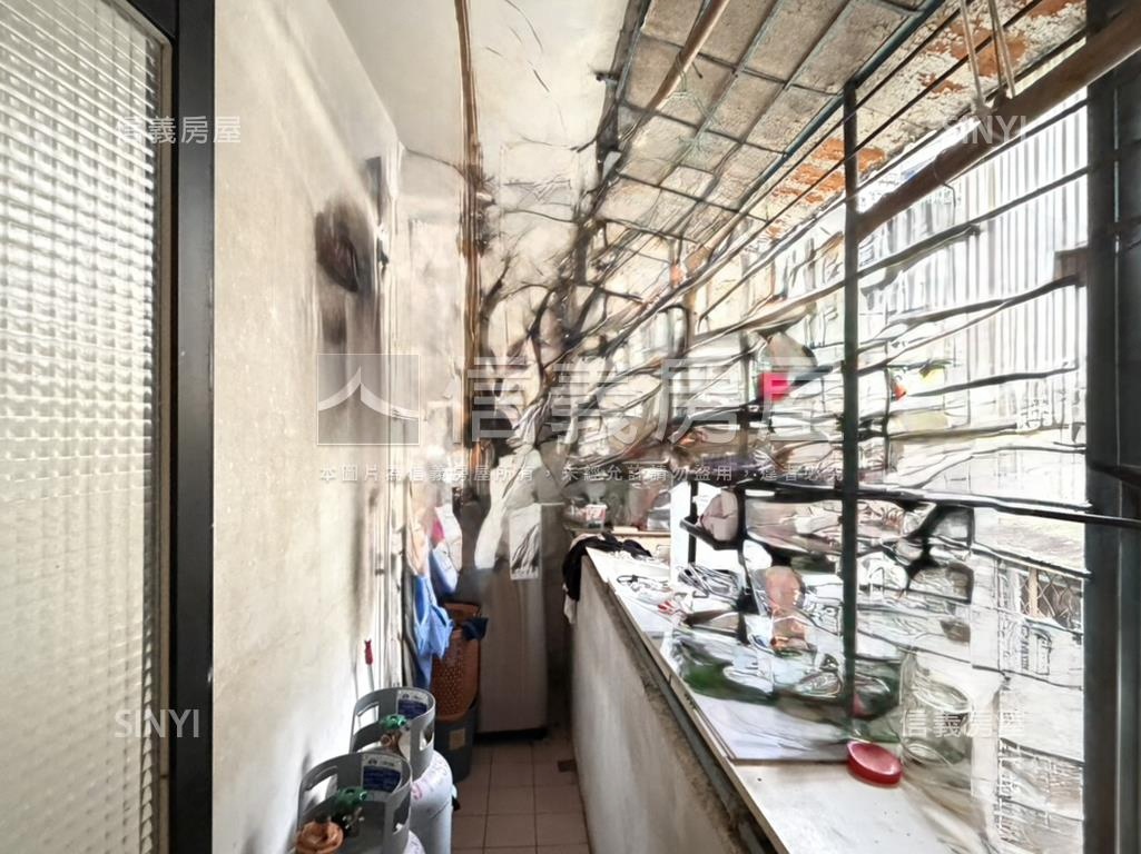 美之城一層一戶邊間三樓房屋室內格局與周邊環境