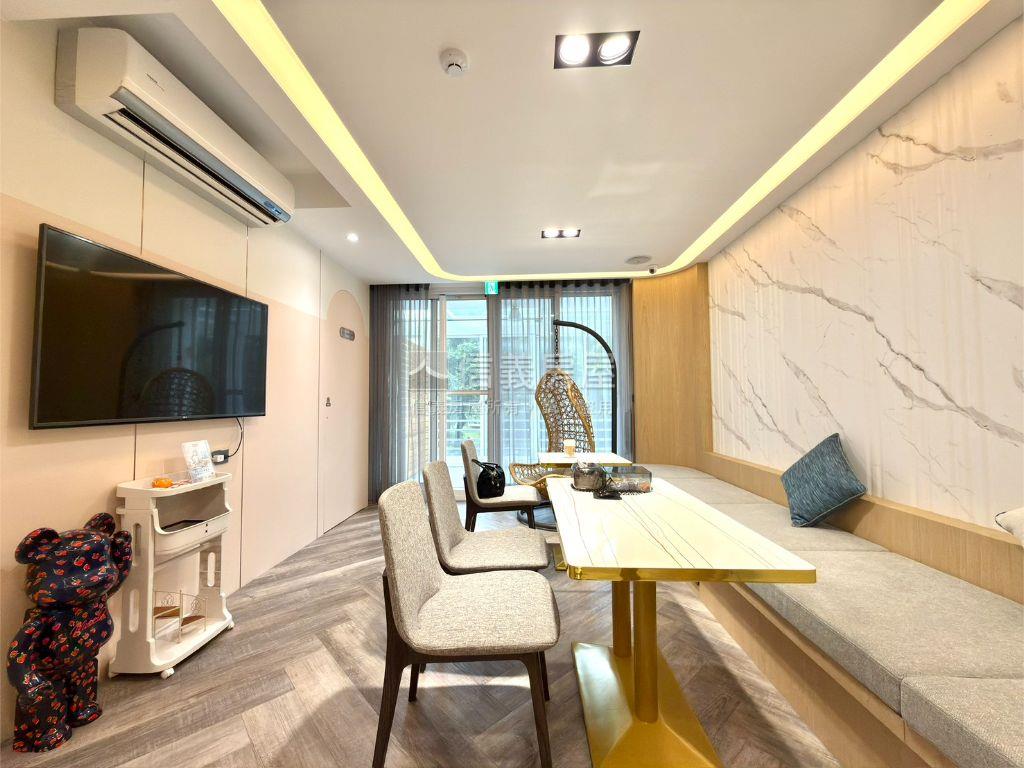 高鐵區興隆路黃金角店房屋室內格局與周邊環境