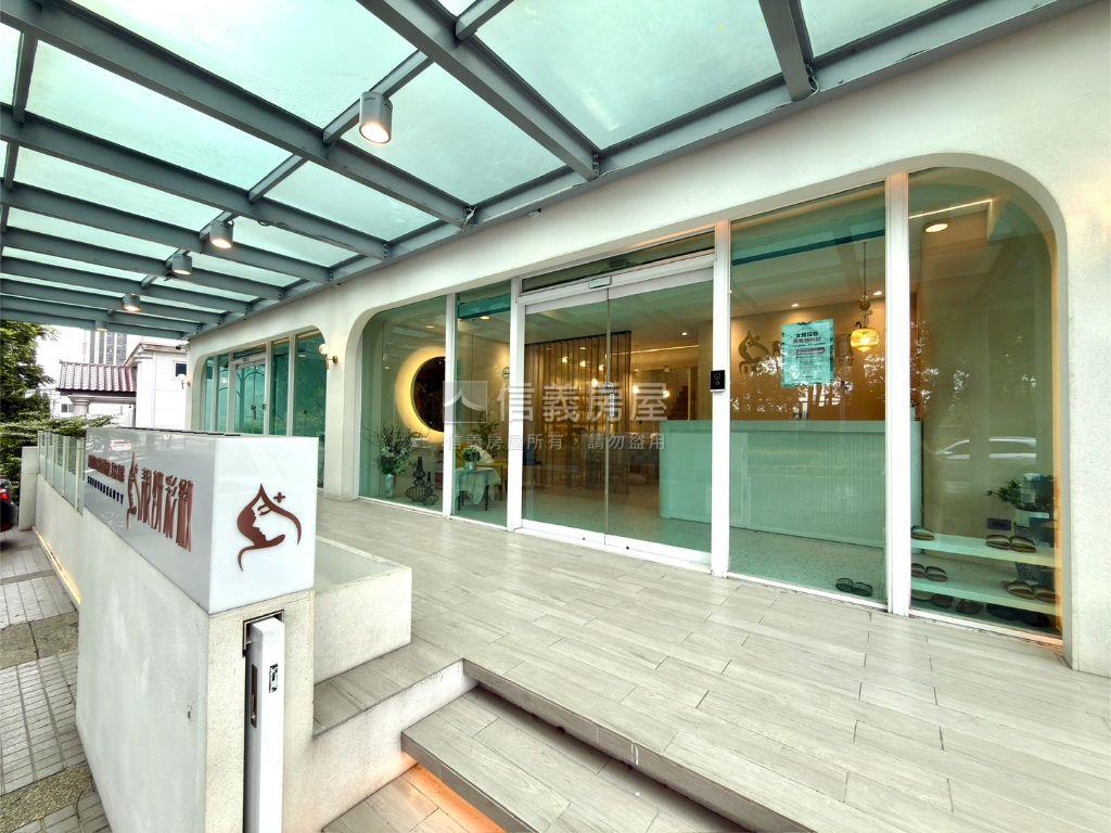 高鐵區興隆路黃金角店房屋室內格局與周邊環境