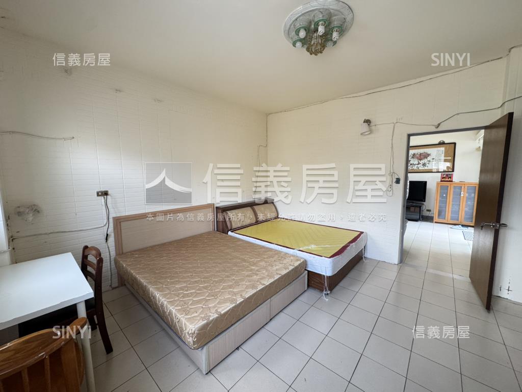 近明德捷運方正公寓房屋室內格局與周邊環境