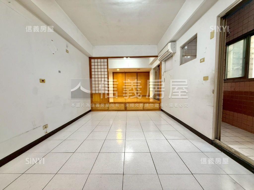 世貿名人大套房房屋室內格局與周邊環境