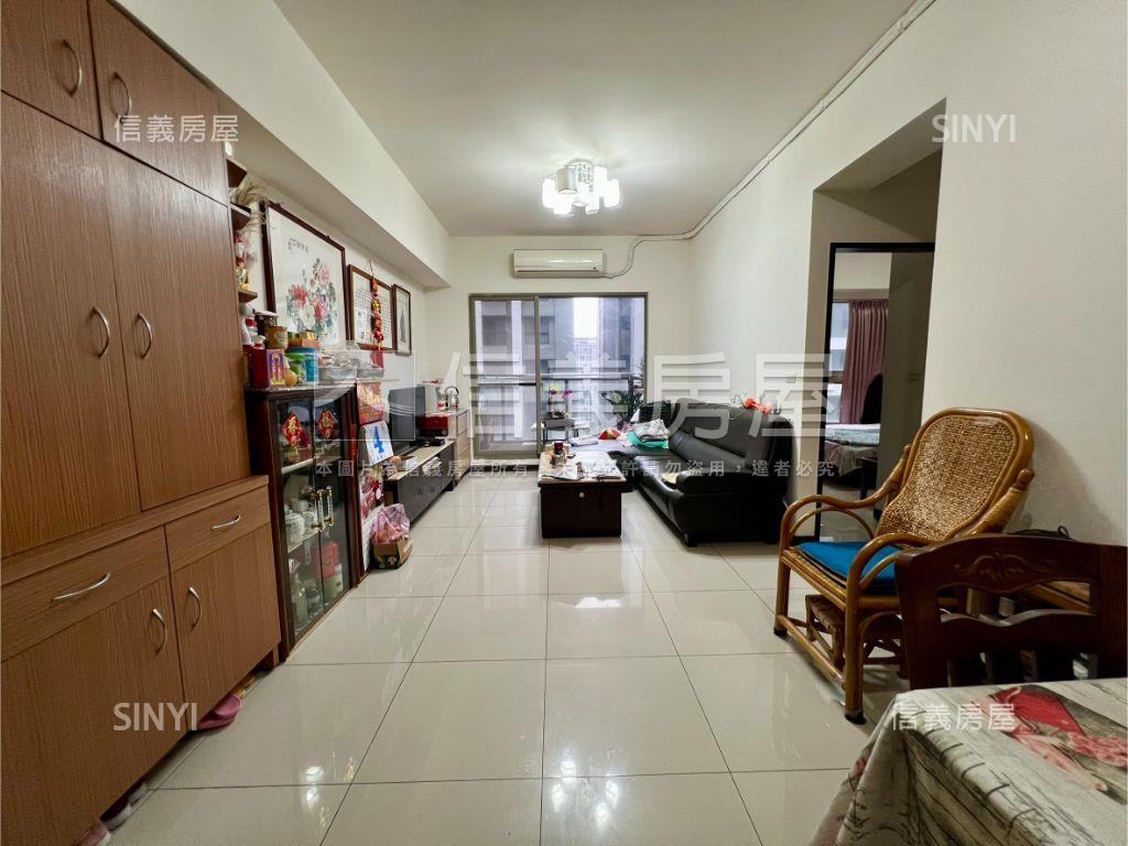 新市１６８朝南大兩房房屋室內格局與周邊環境