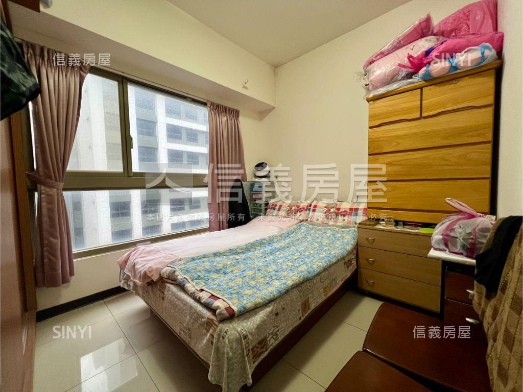 新市１６８朝南大兩房房屋室內格局與周邊環境