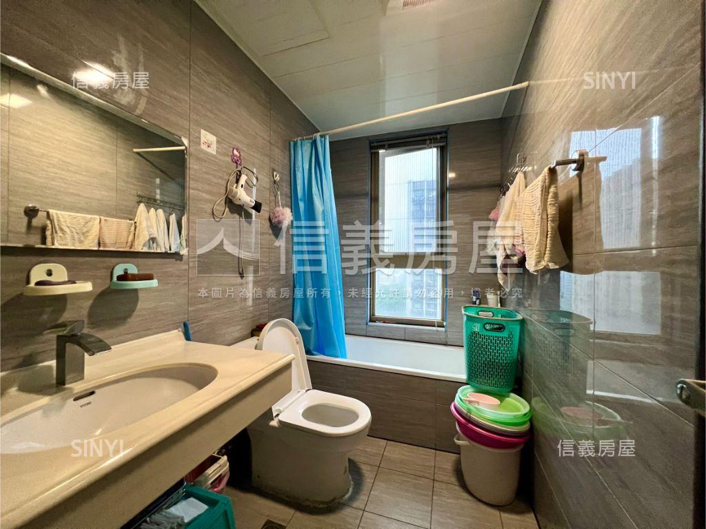 新市１６８朝南大兩房房屋室內格局與周邊環境