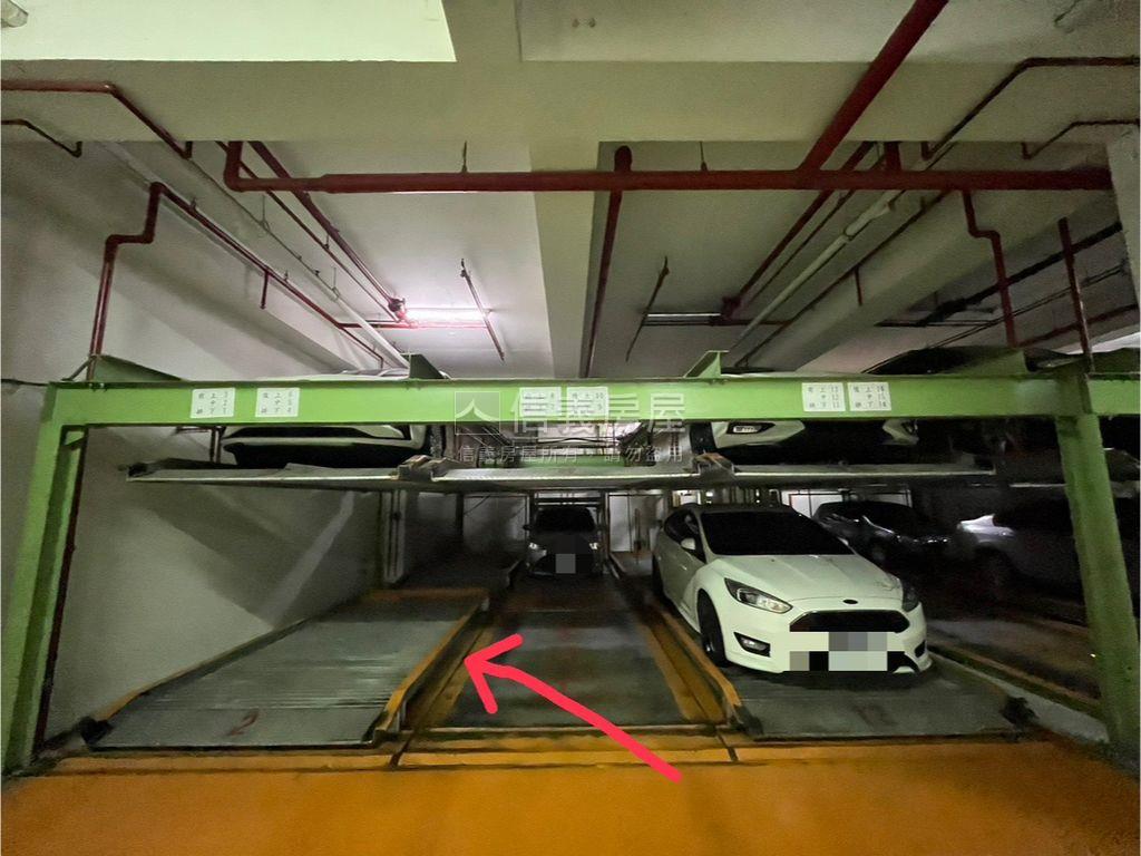 文化ＢＯＢＯ＋平移車位房屋室內格局與周邊環境