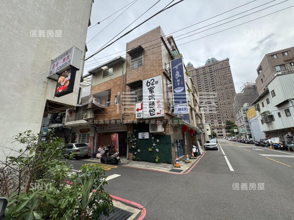 南崁稀有角窗透天店面房屋室內格局與周邊環境