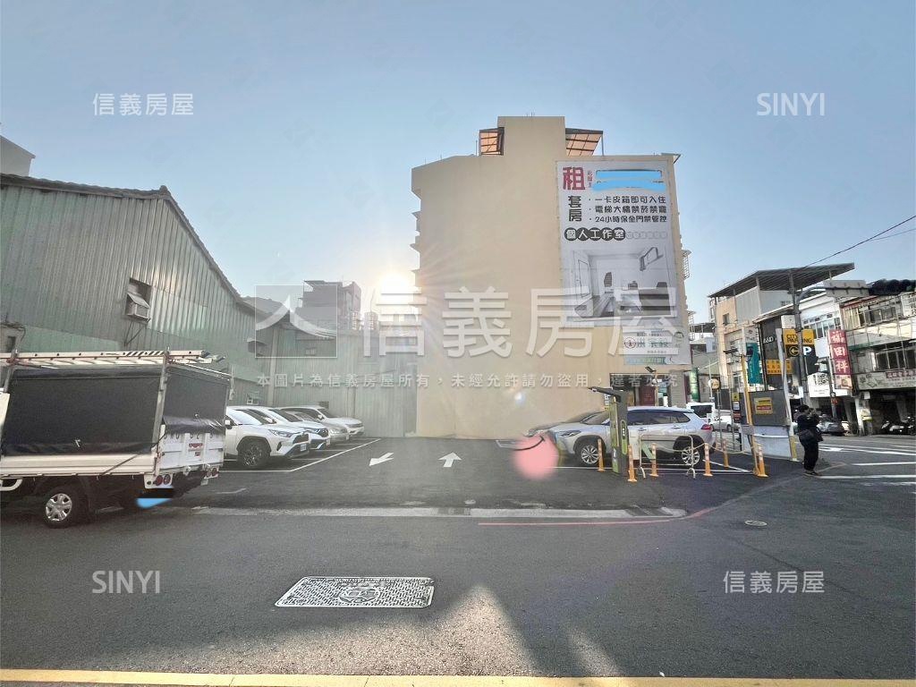 後火車站雙邊臨路商２角地房屋室內格局與周邊環境