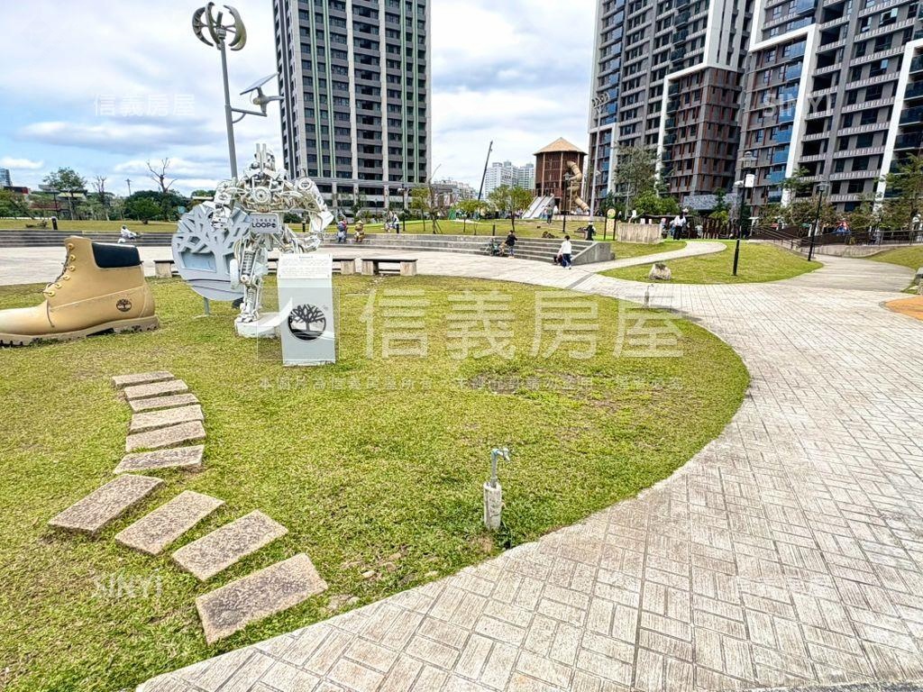 宏普高公園綠景四房雙車位房屋室內格局與周邊環境
