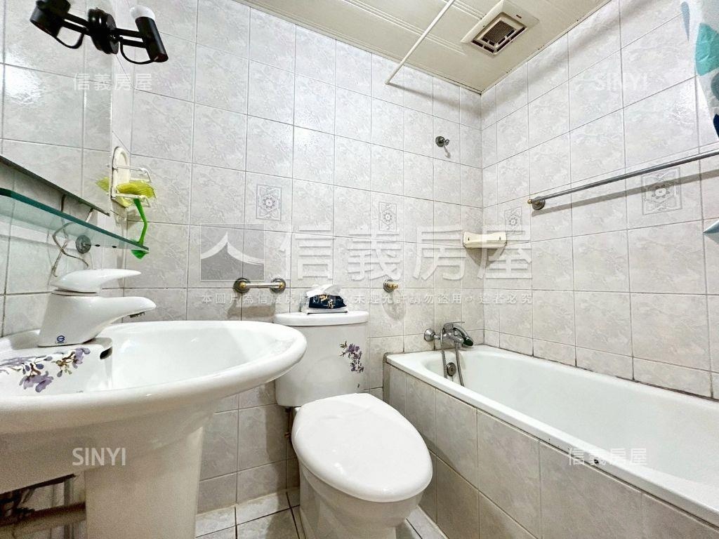 南京三民高樓景觀電梯房屋室內格局與周邊環境