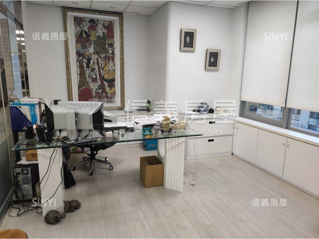 內湖景觀亮麗辦公房屋室內格局與周邊環境