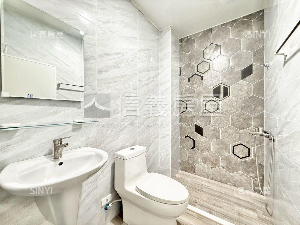 近高醫商圈·翻新透天房屋室內格局與周邊環境