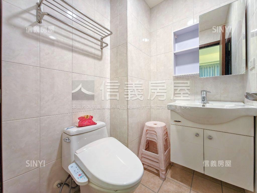 麗寶青年時代三房車位美宅房屋室內格局與周邊環境