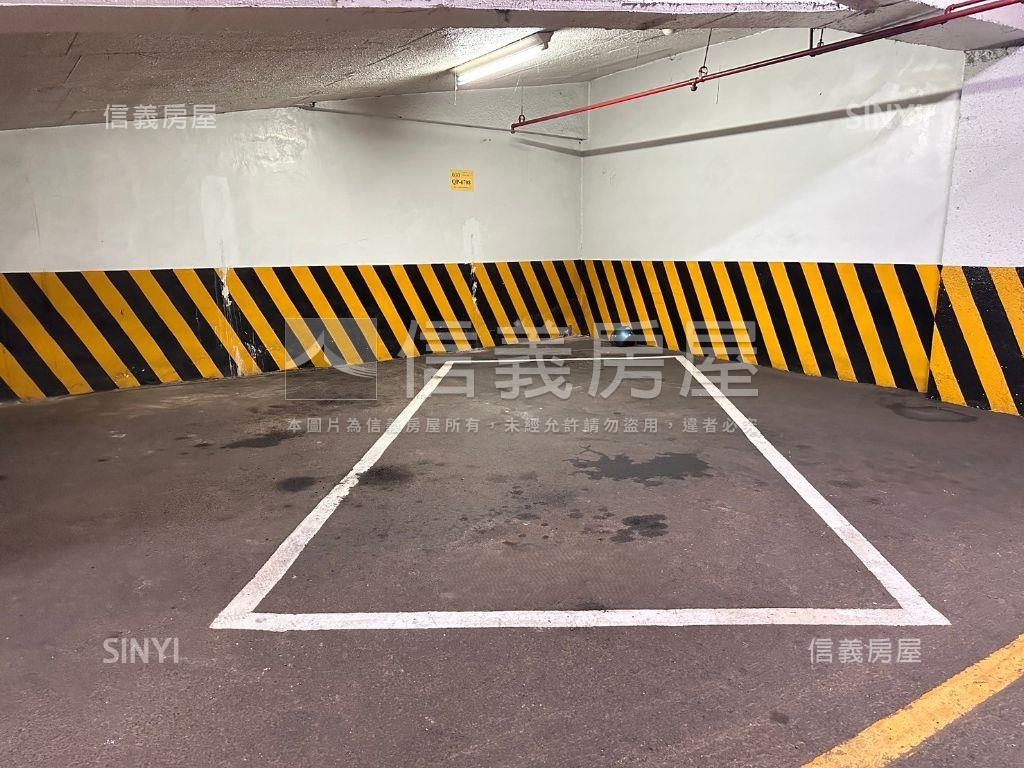 捷運宅～龍觀天下四房平車房屋室內格局與周邊環境