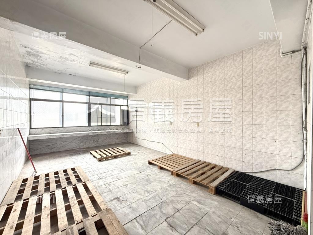 建國路一段企業總部透店房屋室內格局與周邊環境