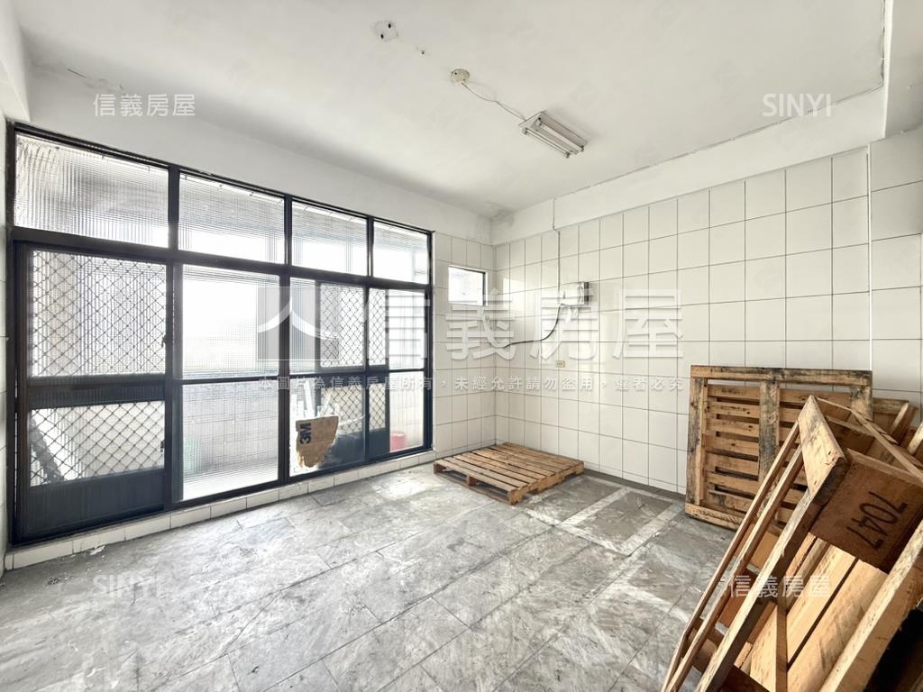 建國路一段企業總部透店房屋室內格局與周邊環境