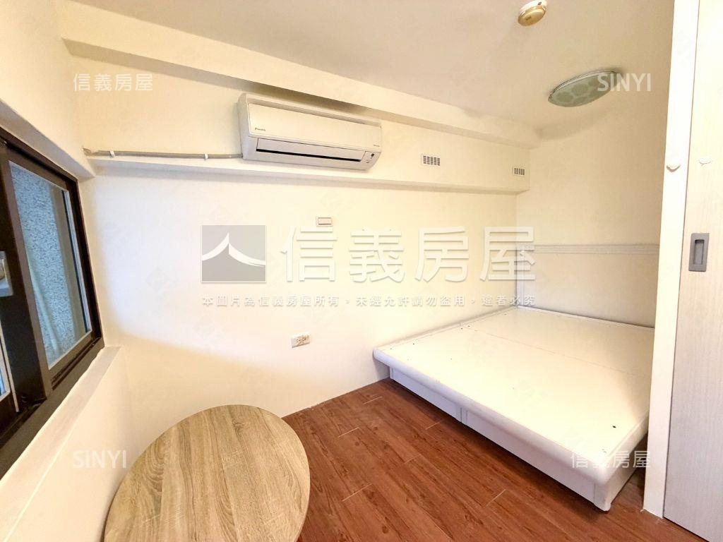 紐約紐約｜稀有角間樓中樓房屋室內格局與周邊環境