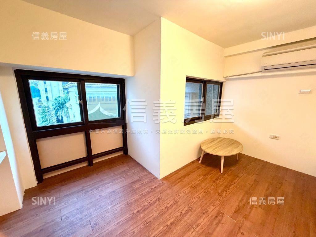 紐約紐約｜稀有角間樓中樓房屋室內格局與周邊環境