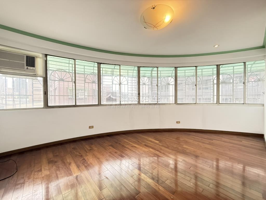 ★低總價★近雙捷運★華廈房屋室內格局與周邊環境