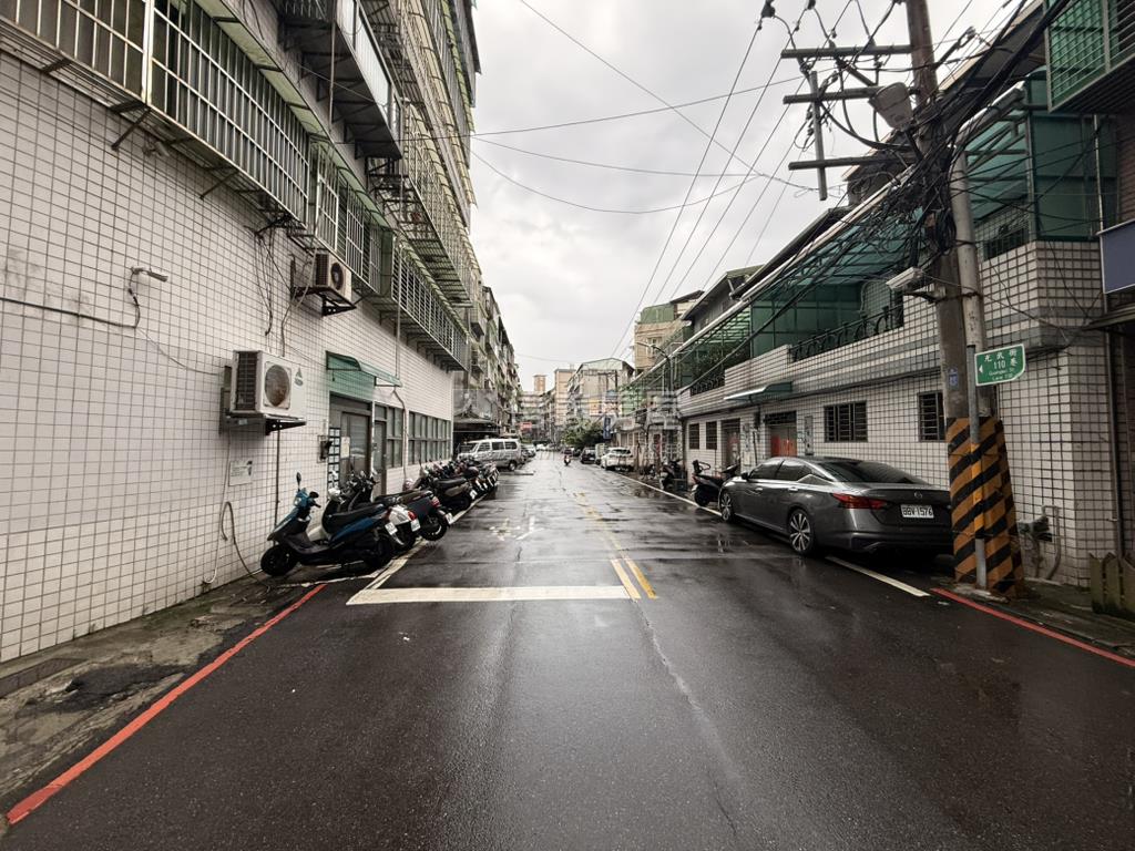 ★低總價★近雙捷運★華廈房屋室內格局與周邊環境
