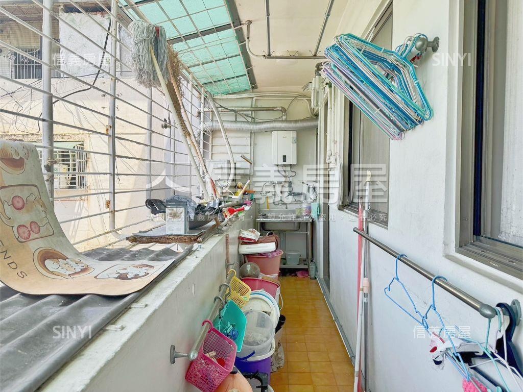 三興國小旁電梯管理三房房屋室內格局與周邊環境
