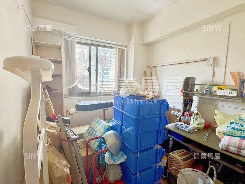 三興國小旁電梯管理三房房屋室內格局與周邊環境