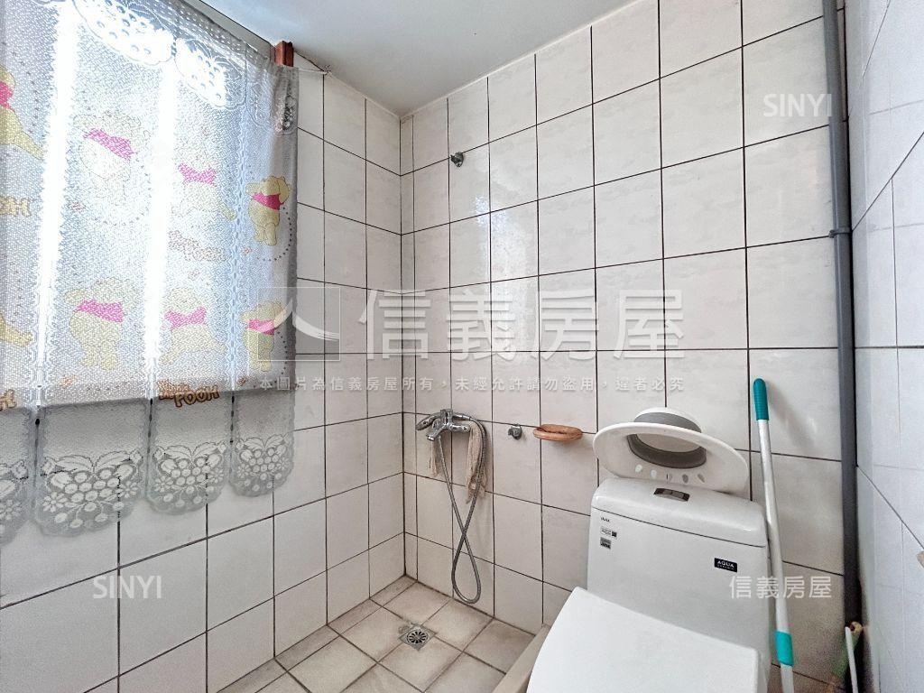 文心森林公園旁四房平車房屋室內格局與周邊環境