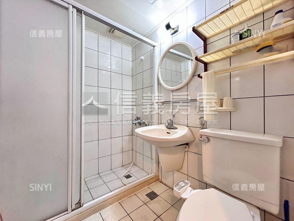 文心森林公園旁四房平車房屋室內格局與周邊環境