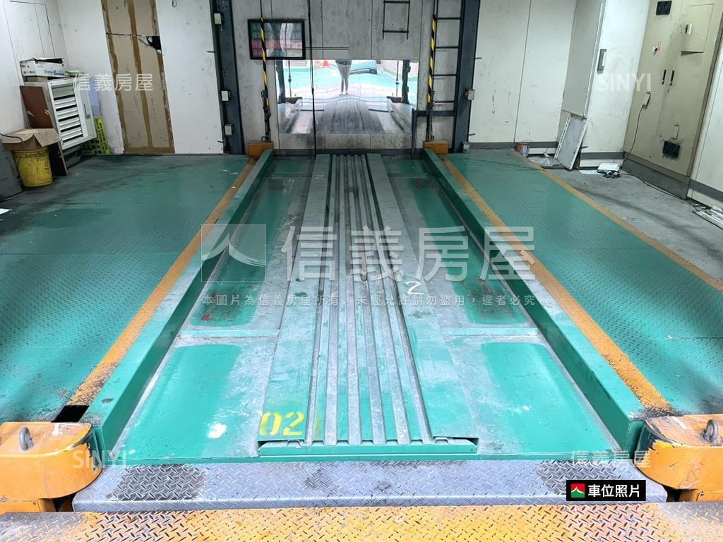 牯嶺街百萬轎車車位房屋室內格局與周邊環境