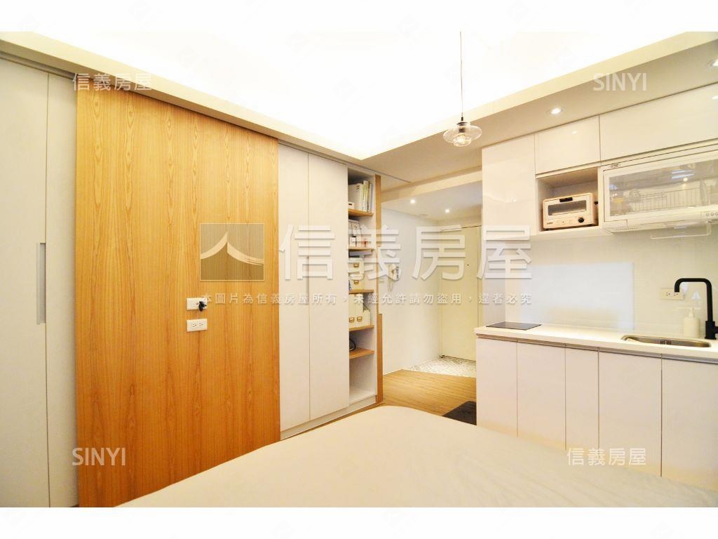 雙捷運面１０１優質套房房屋室內格局與周邊環境