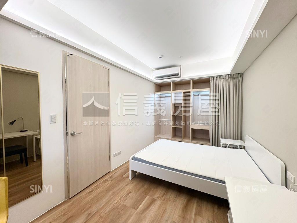 文心愛悅裝潢美屋兩房車位房屋室內格局與周邊環境