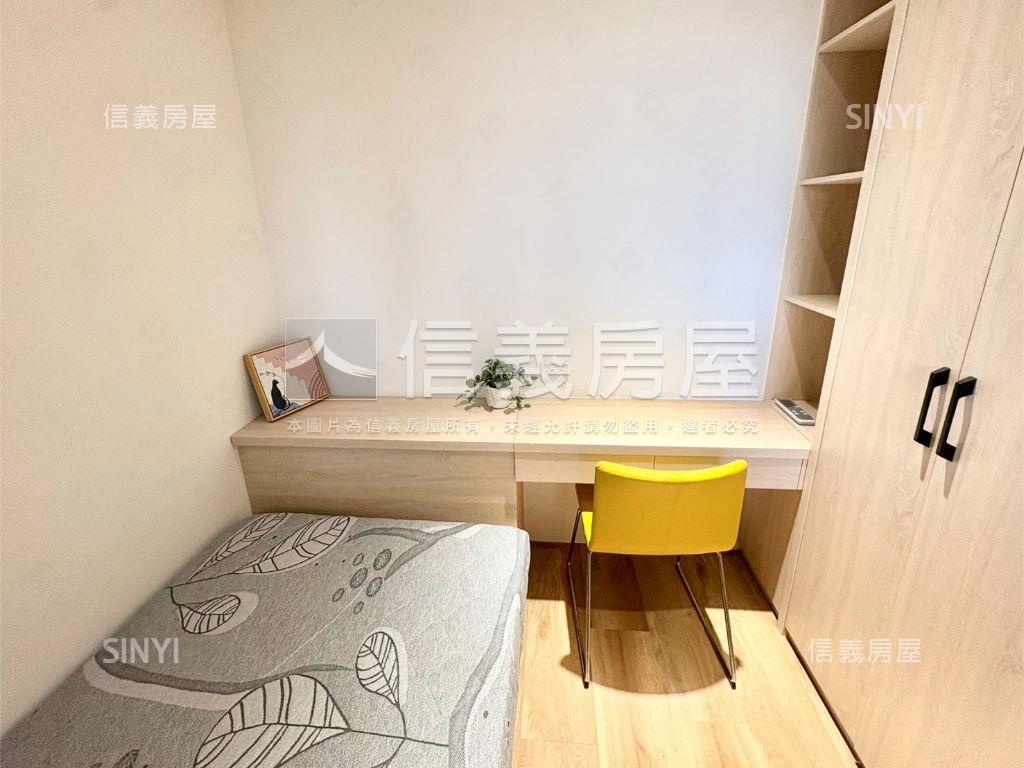 文心愛悅裝潢美屋兩房車位房屋室內格局與周邊環境