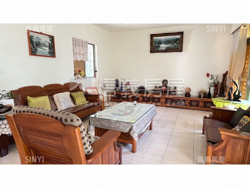 仁武大地坪庭院美透讚房屋室內格局與周邊環境