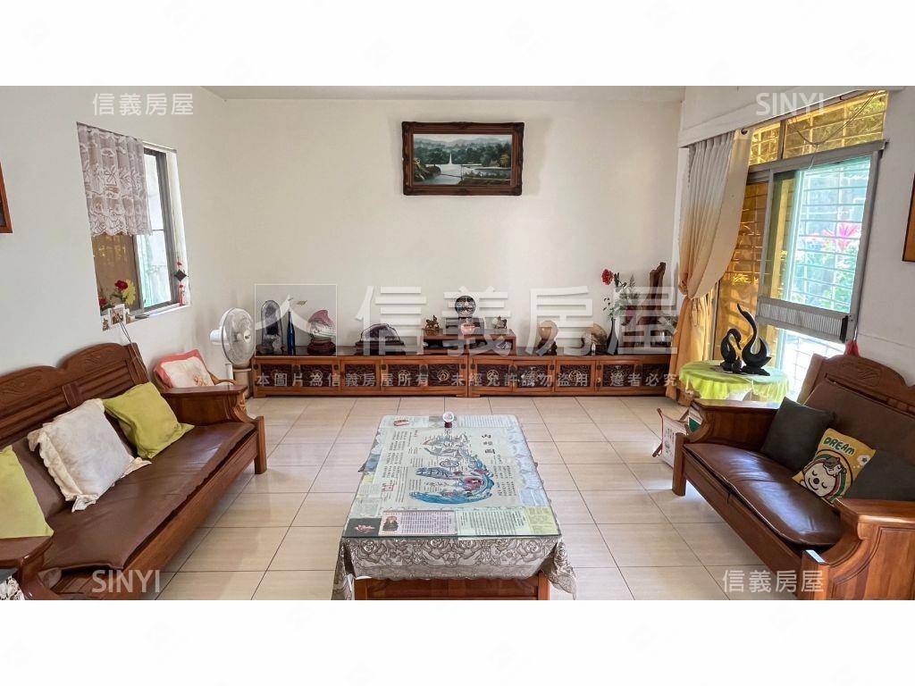 仁武大地坪庭院美透讚房屋室內格局與周邊環境