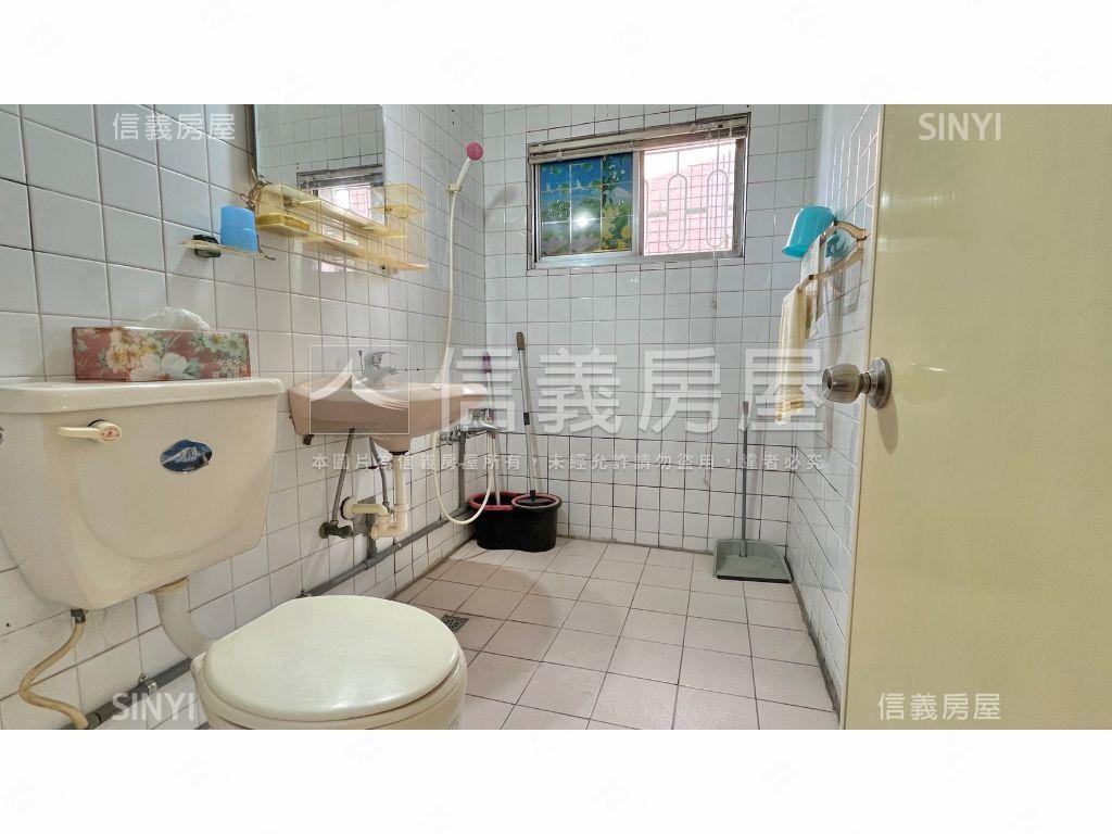 仁武大地坪庭院美透讚房屋室內格局與周邊環境