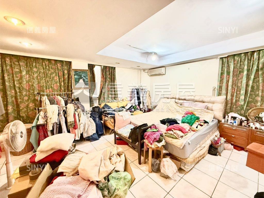 台北小城邊間獨棟透天房屋室內格局與周邊環境