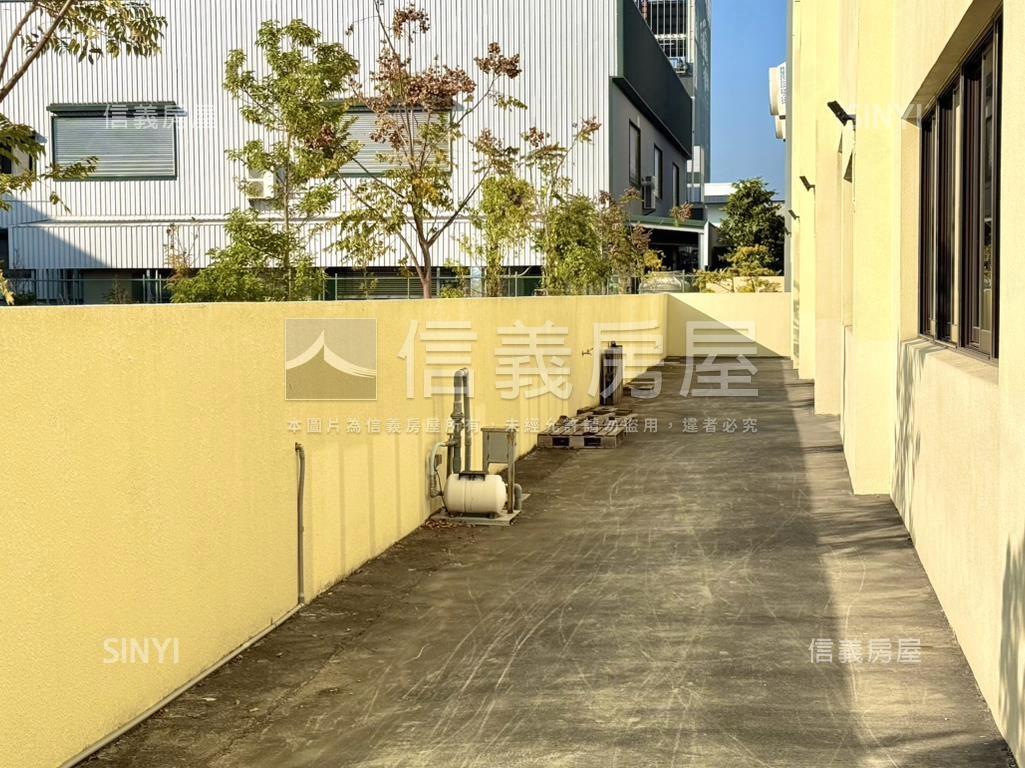 進南科新吉約４．８年廠房房屋室內格局與周邊環境