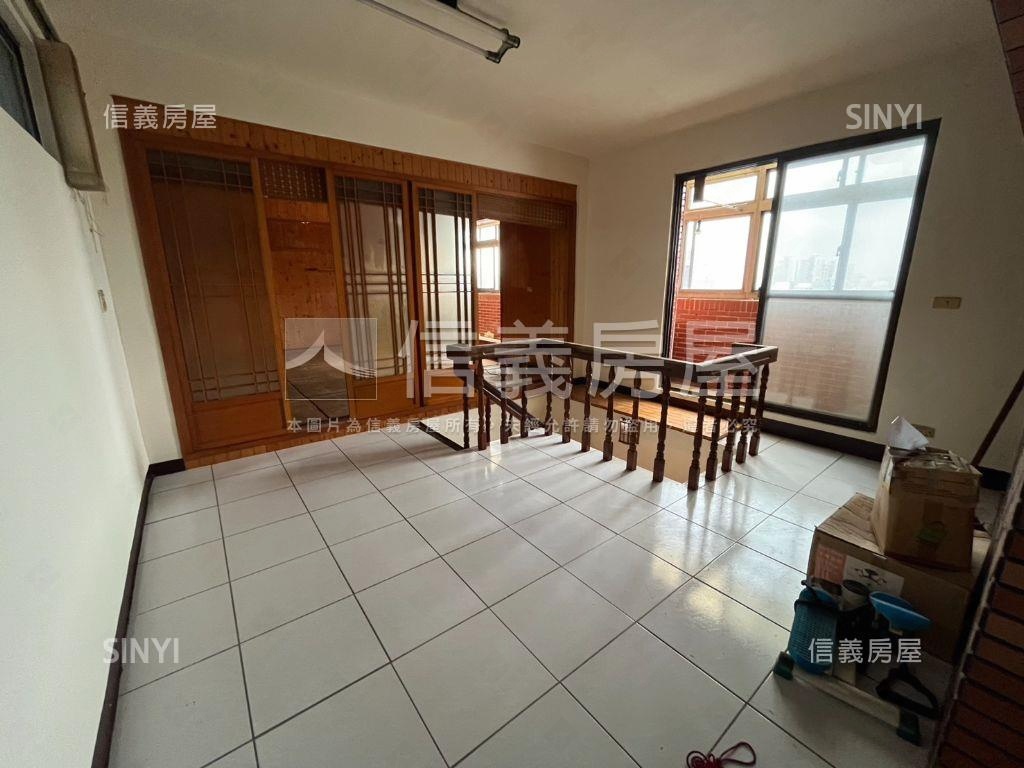 健行商區熱鬧大空間房屋室內格局與周邊環境