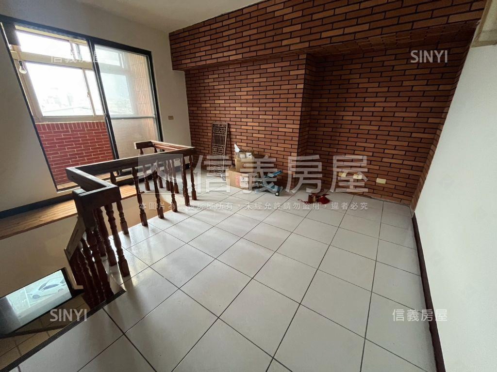 健行商區熱鬧大空間房屋室內格局與周邊環境