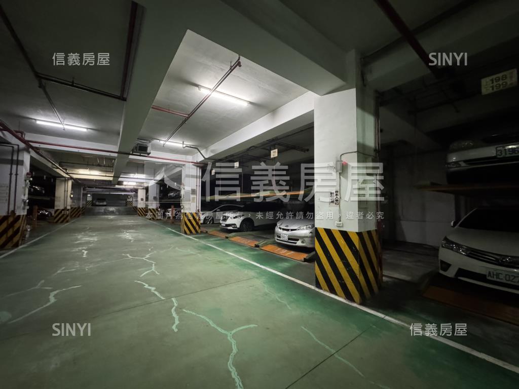 星光市車位房屋室內格局與周邊環境