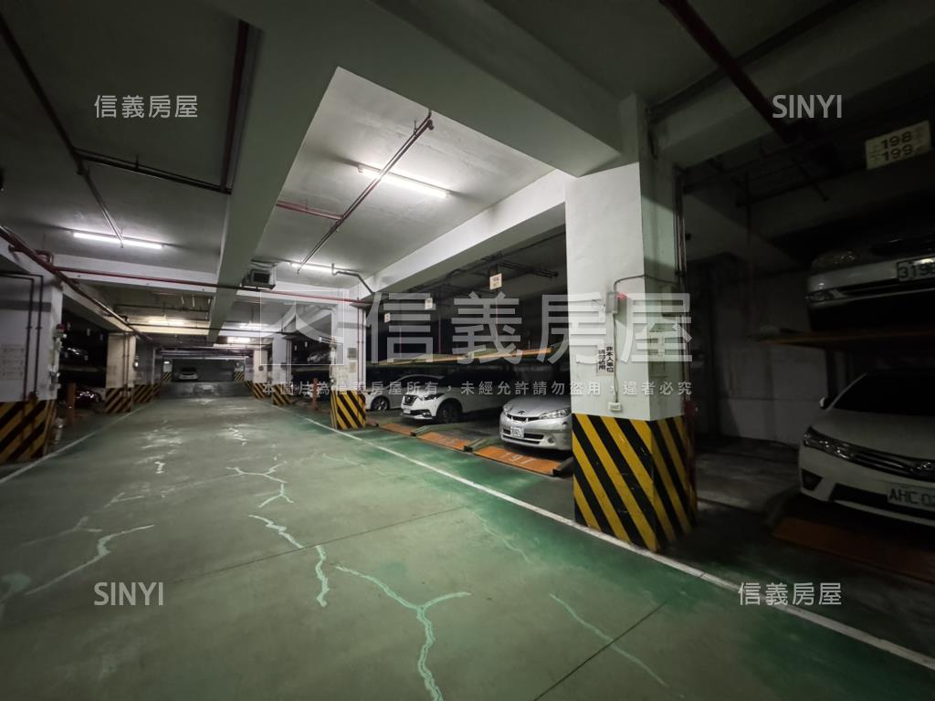 星光市車位房屋室內格局與周邊環境